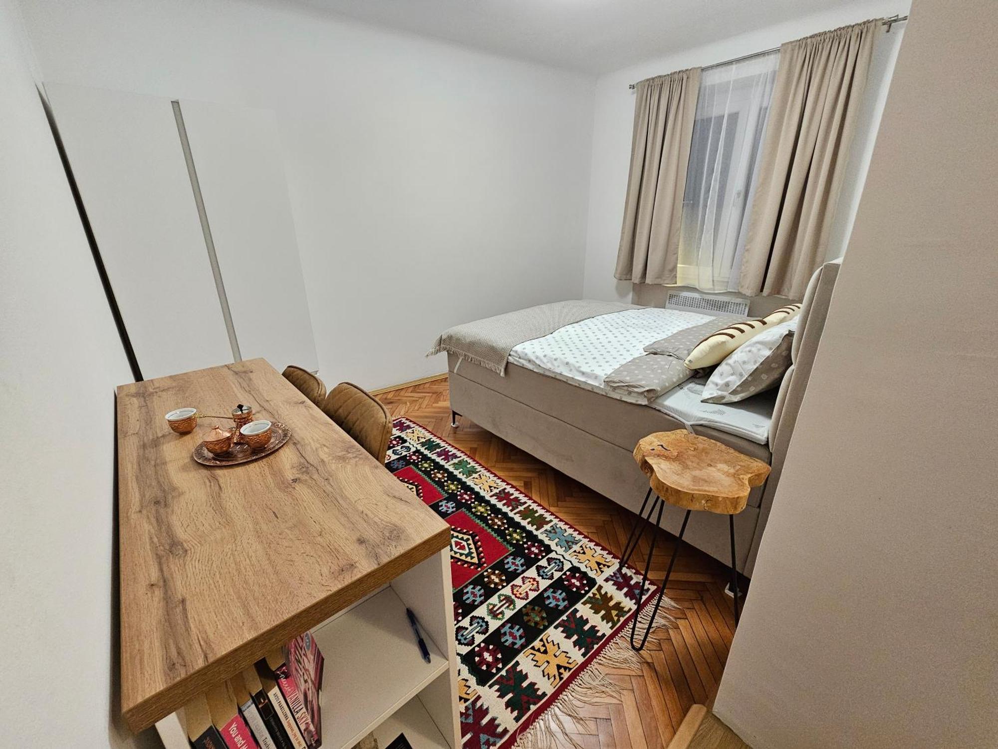Retreat Apartment *